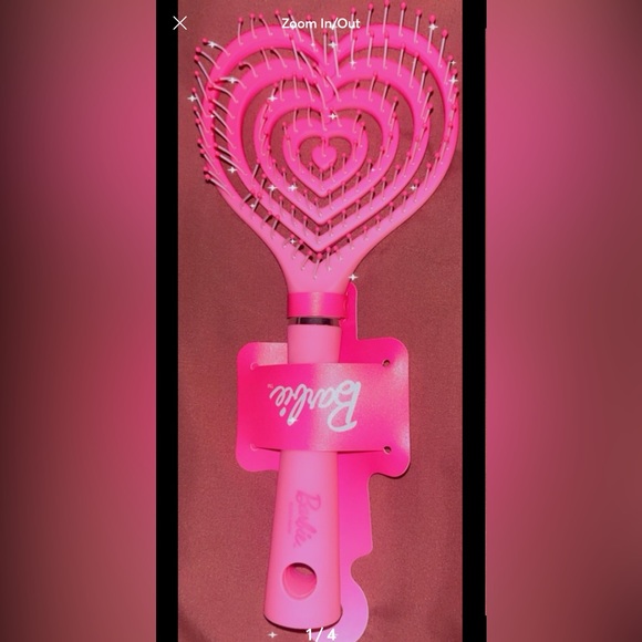 Barbie Hairbrush - Picture 4 of 4